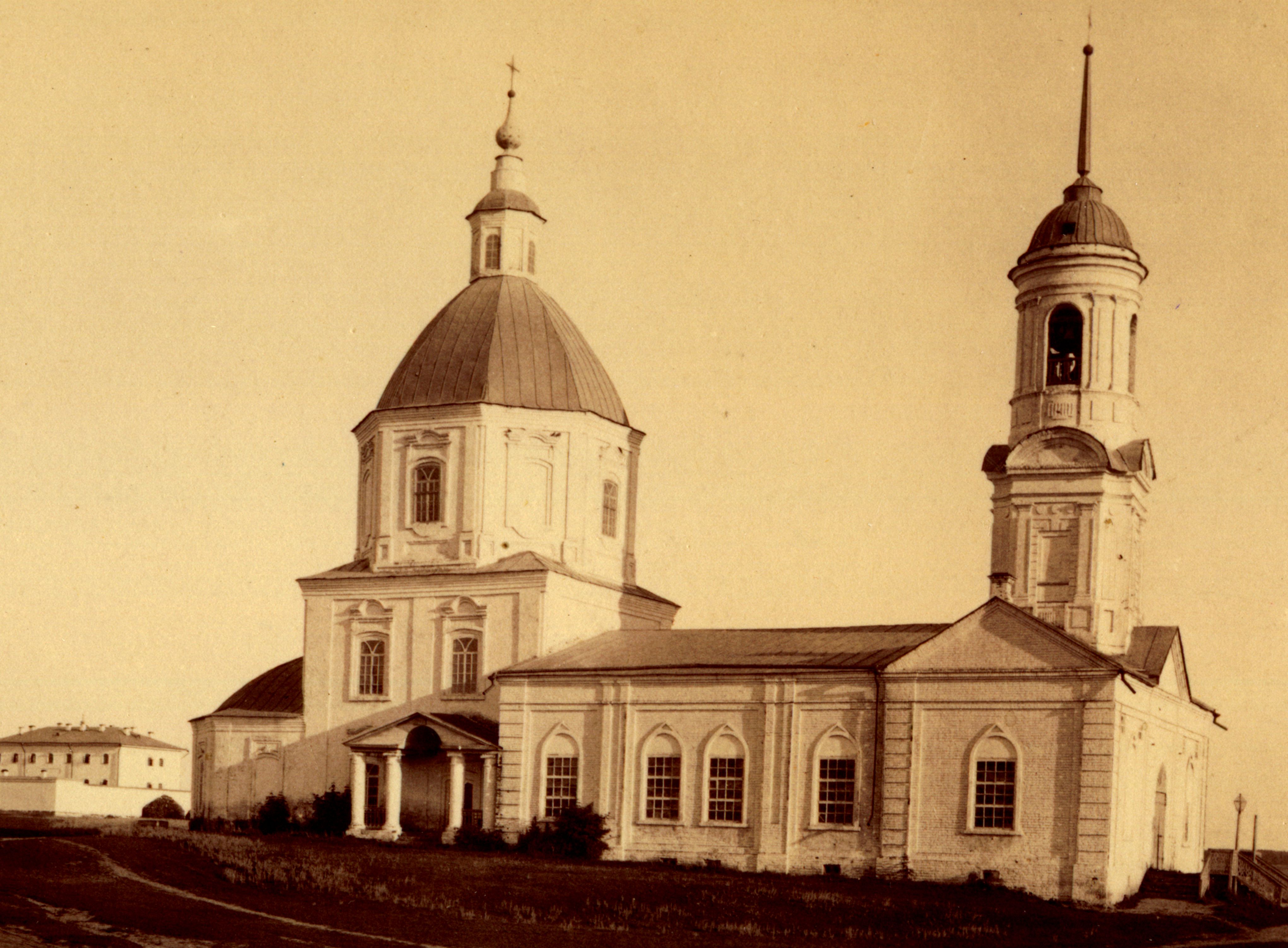 Храм в память Обновления храма Воскресения Христова - фото 1