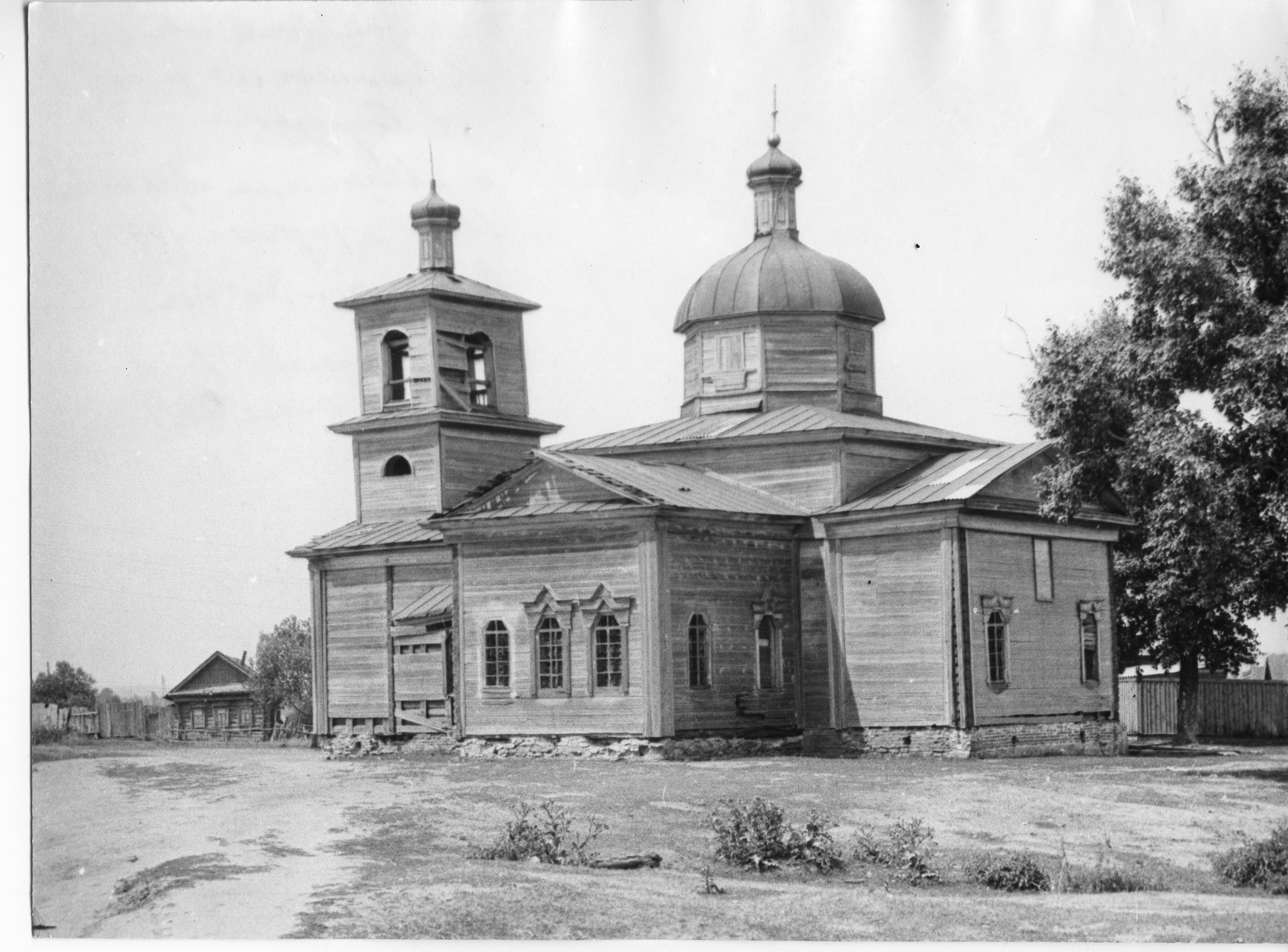 Храм во имя Архистратига Михаила - фото 1