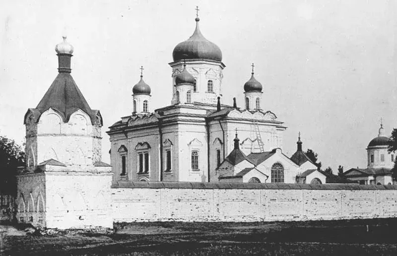 Троицкий храм