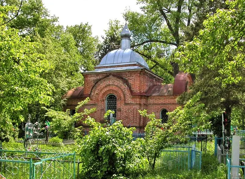 Кладбищенская  церковь-часовня во имя Казанской иконы Божией Матери